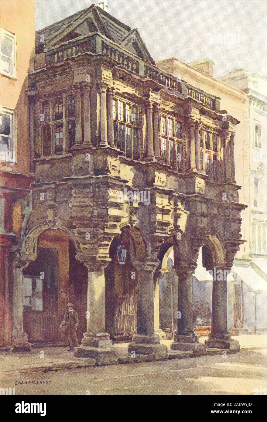 Guildhall portico, Exeter. Devon. Da Ernest Haslehust 1920 old vintage print Foto Stock