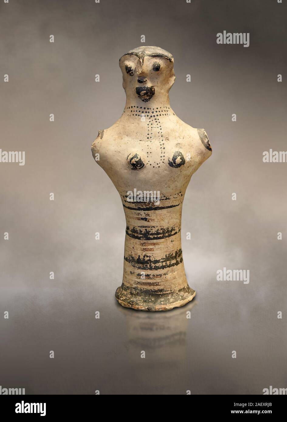 Cavo femmina micenea figurina, adorant, indossa una collana, da Micene tomba 40, il Museo Archeologico di Atene. Cat n. 2494. Femmina stilizzata figu Foto Stock