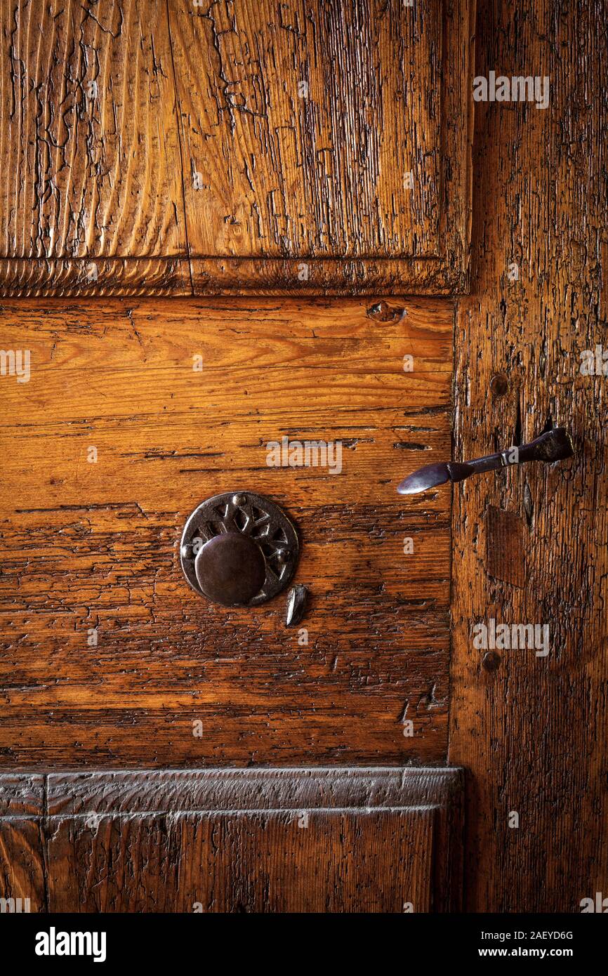 Antica porta di legno - close up Foto Stock