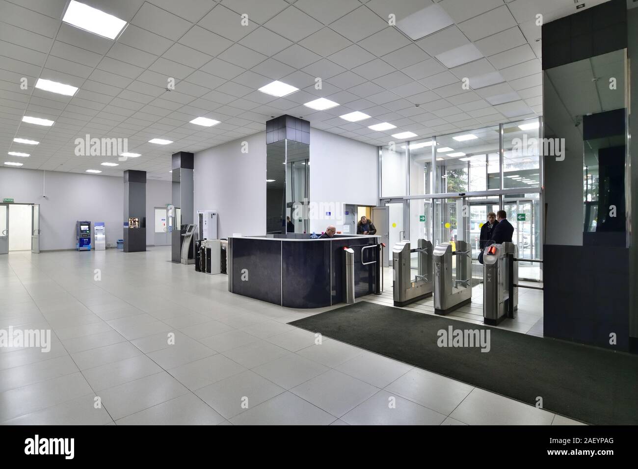 Mosca, Russia - 5.2019 dicembre. Checkpoint a Mikron - il più grande impianto per la produzione di trucioli a Zelenograd Foto Stock
