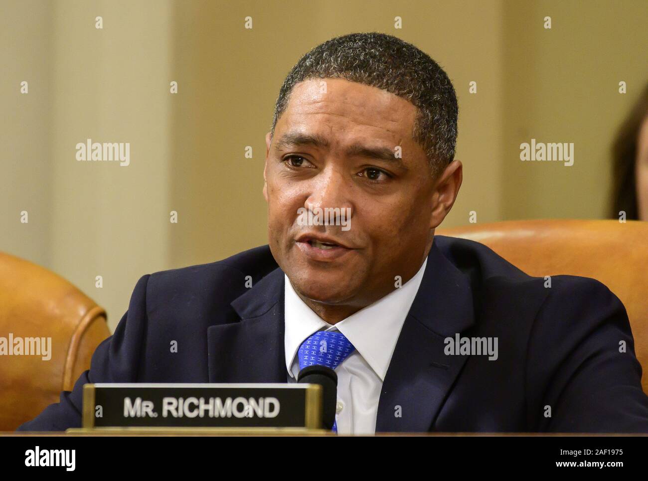 Washington, Distretto di Columbia, Stati Uniti d'America. Undicesimo Dec, 2019. Rappresentante degli Stati Uniti Cedric Richmond (democratico della Louisiana) rende una frase di apertura come la casa di noi Comitato per la magistratura inizia il suo markup di casa risoluzione 755, articoli di impeachment contro il Presidente Trump, nel Longworth House Edificio per uffici a Washington, DC il Mercoledì, Dicembre 11, 2019 Credit: Ron Sachs/CNP/ZUMA filo/Alamy Live News Foto Stock