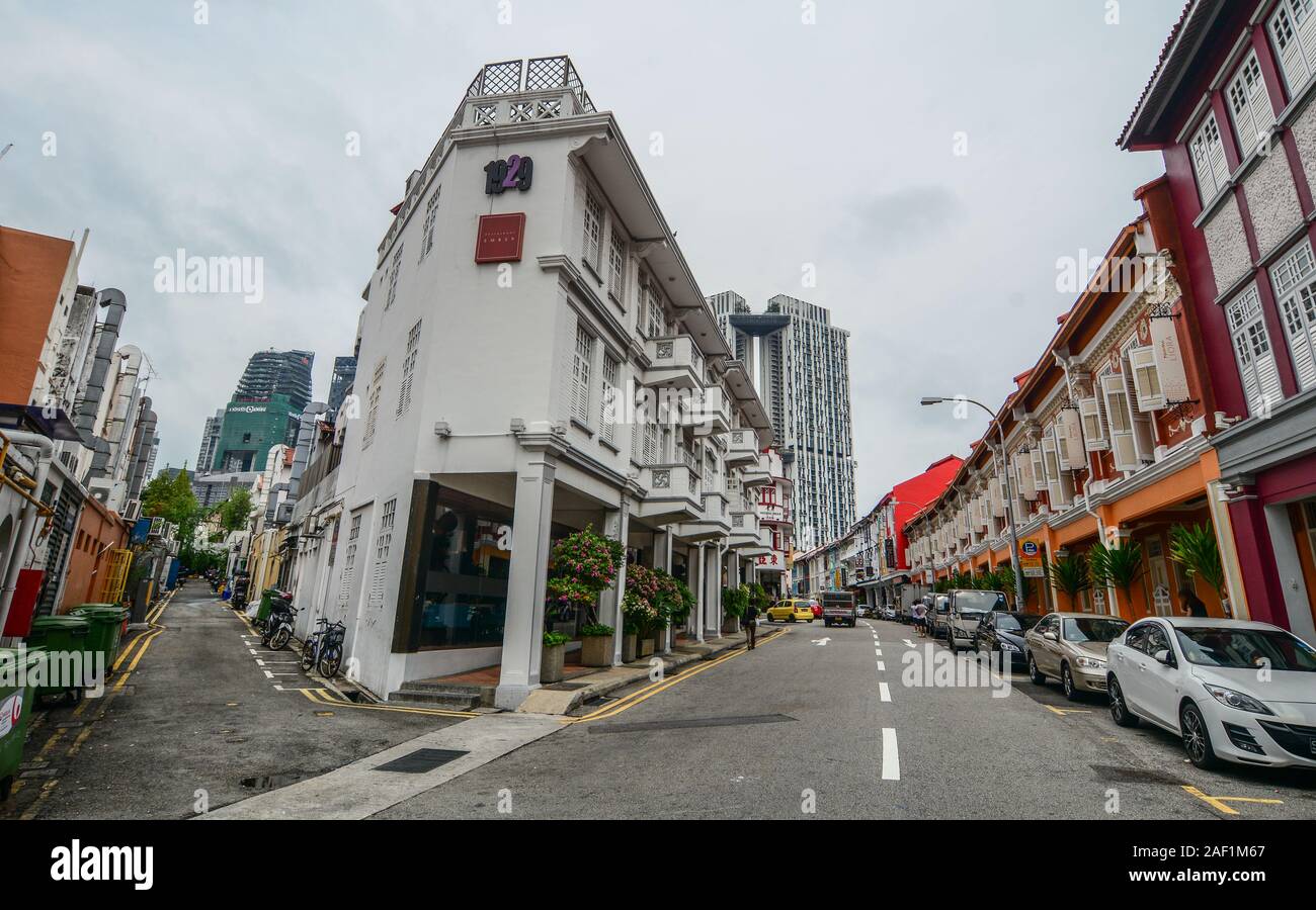 Singapore - Lug 4, 2015. Gli edifici di vecchia costruzione situato a Chinatown, Singapore. Chinatown è un vivace mix di vecchio e nuovo pieno di negozi tradizionali e n Foto Stock