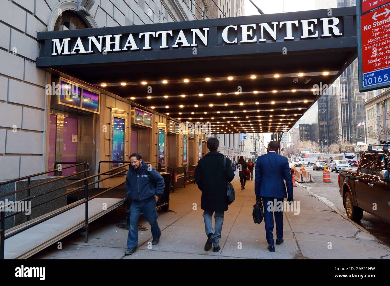 Il centro di Manhattan, 311 West 34th Street, New York, NY. esterno di un teatro e performance venue in midtown Manhattan. Foto Stock