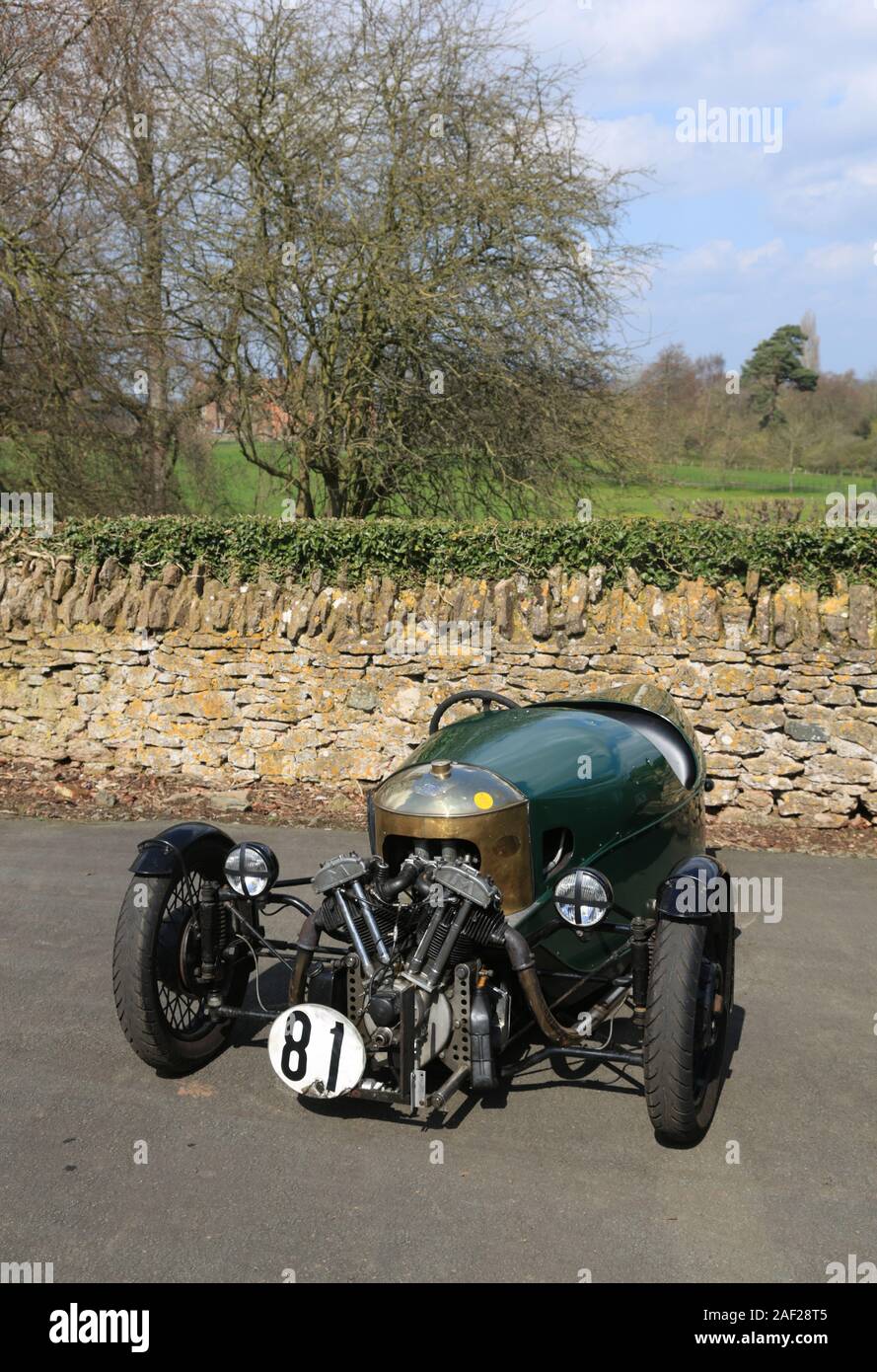 Una tre wheeler Morgan al parco Loton hillclimb. Foto Stock