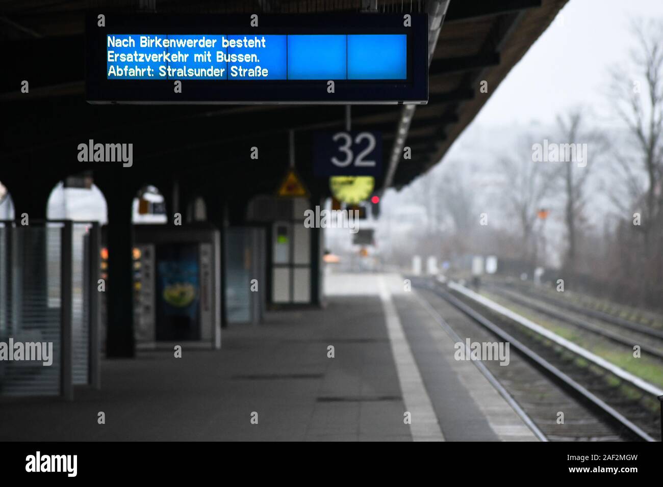 Bahnhof oranienburg immagini e fotografie stock ad alta risoluzione Alamy