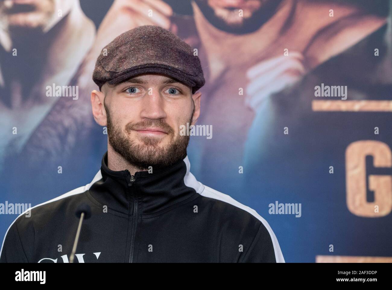 Brentwood Essex REGNO UNITO, 12 dic. 2019 pugilato: MTK conferenza stampa davanti alla luce GoldenContract-pesanti quarti di finale a Brentwood, Essex sabato. come dei migliori otto light-heavyweight stelle provenienti da tutto il mondo di competere al centro di Brentwood, live su Sky Sport in associazione con Matchroom Boxing e su ESPN+ Foto di credito: Stephen Ward, classificato 83 nel mondo Ian DavidsonAlamy Live News Foto Stock