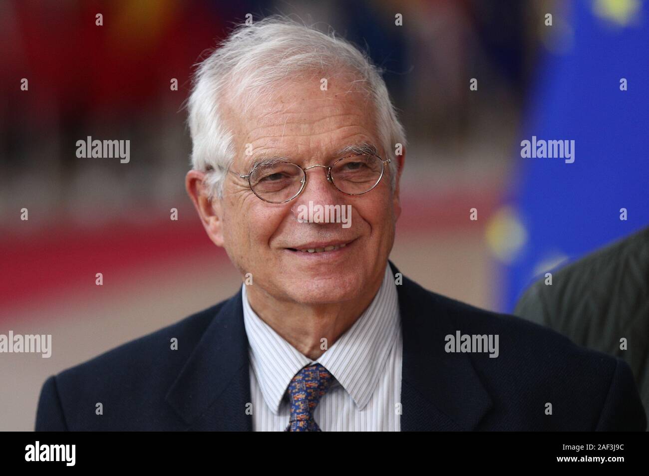 (191212) -- Bruxelles, dicembre 12, 2019 (Xinhua) -- Josep Borrell Fontelles, Alto Rappresentante della UE per gli Affari Esteri e la politica di sicurezza, arriva per il vertice UE presso il quartier generale dell'UE a Bruxelles, Belgio, 12 dicembre, 2019. Durante i due giorni di incontri, i leader dei paesi dell'UE discuteranno temi quali il cambiamento climatico, Brexit, futuro dell Europa e così via. (Xinhua/Zheng Huansong) Foto Stock