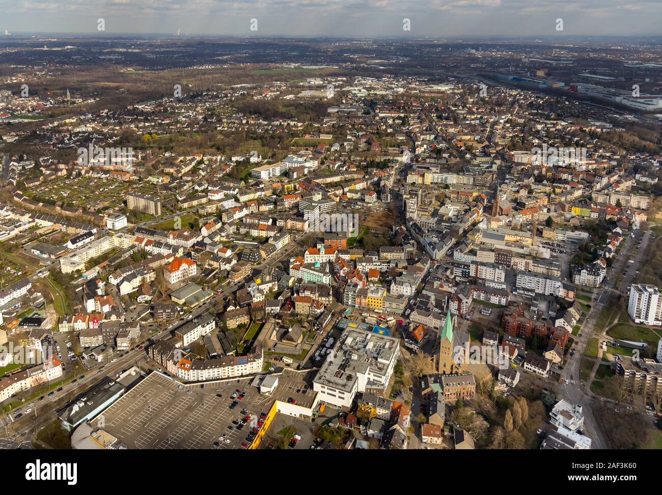 Fotografia aerea, la tecnologia e le start-up Centro Wattenscheid (TGW), vista da ovest su Wattenscheid, opere di riqualificazione presso la torre di avvolgimento o Foto Stock
