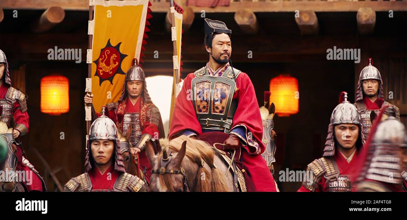 Stati Uniti d'America. Una scena dal ©Walt Disney Studios nuovo filmato: Mulan (2019). Trama: una giovane fanciulla cinese travestimenti se stessa come un guerriero maschio al fine di salvare suo padre. Un live-action feature film basato su Disney's 'Mulan." RIF.: LMK110-J5915-101219 fornito da LMKMEDIA. Solo editoriale. Punto di riferimento media non è il proprietario del copyright di questi film TV o immagini fisse ma fornisce un servizio solo per supporti riconosciuti sbocchi. pictures@lmkmedia.com Foto Stock