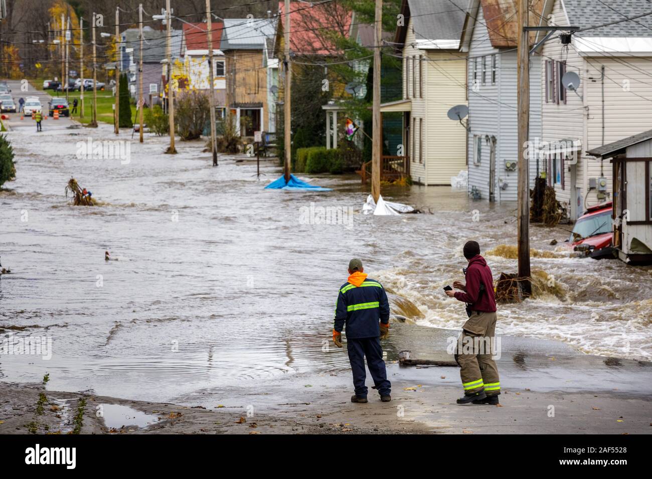 1 Novembre 2019: inondazioni nel villaggio di Dolgeville, Herkimer County, New York, Stati Uniti d'America. Una vita è stata persa, Dolgeville è stata dichiarata un'area di disastro. Foto Stock