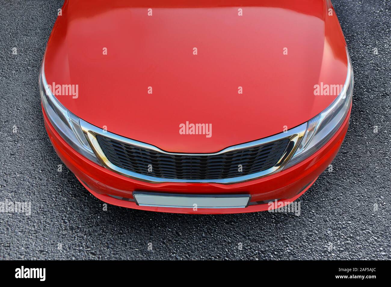 Auto rossa su asfalto top view closeup Foto Stock