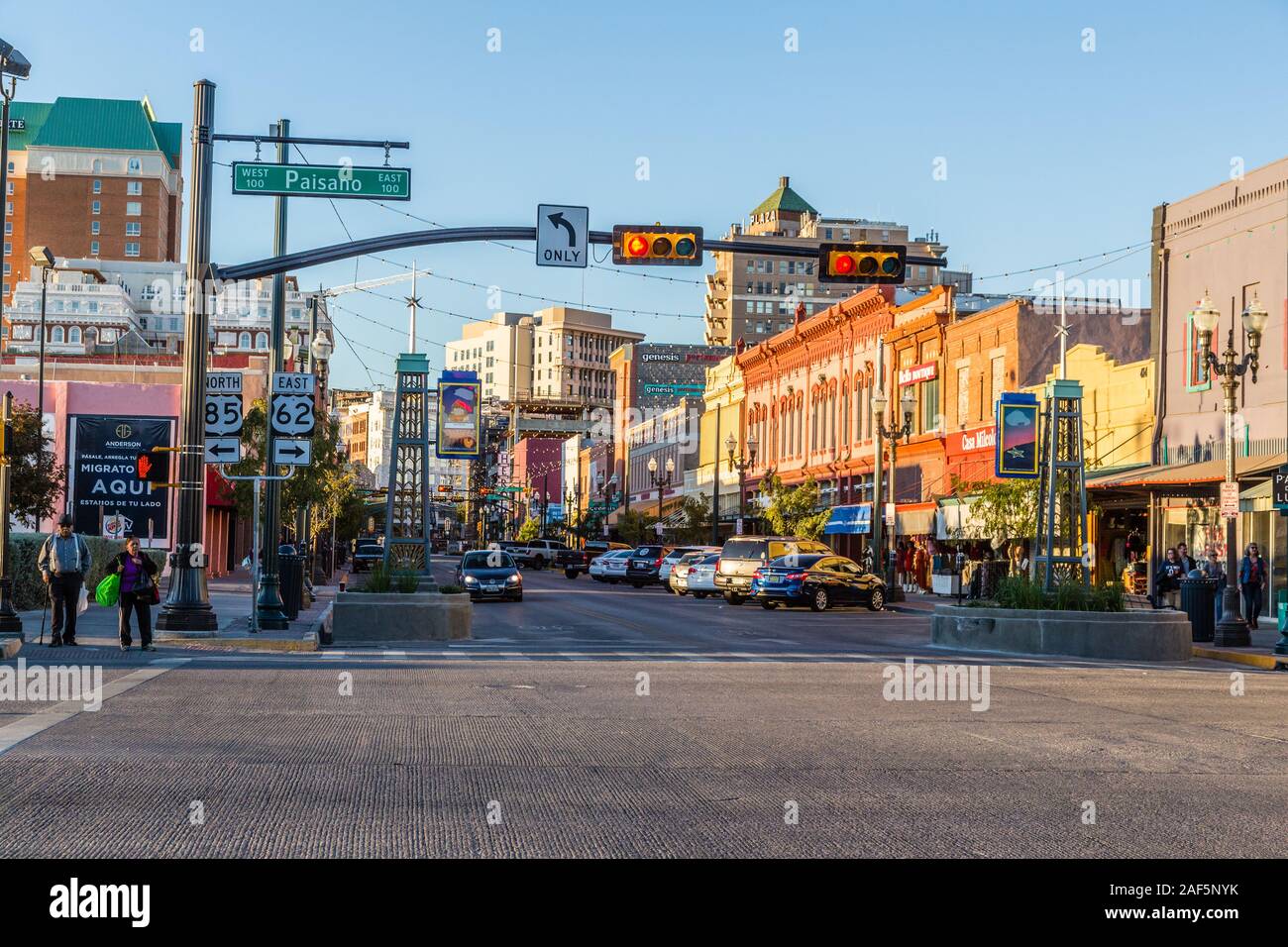 El Paso, Texas. Angolo di Paisano e El Paso strade. Foto Stock
