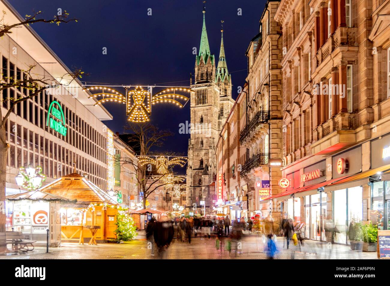 Nurnberger Christkindlesmarkt nella città vecchia. Nurnberg, 12.12.2019 | Utilizzo di tutto il mondo Foto Stock