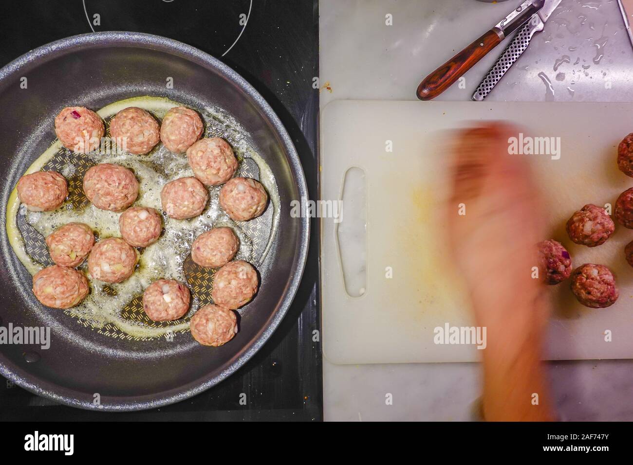 Stoccolma, Svezia rendendo polpette svedese. | Utilizzo di tutto il mondo Foto Stock