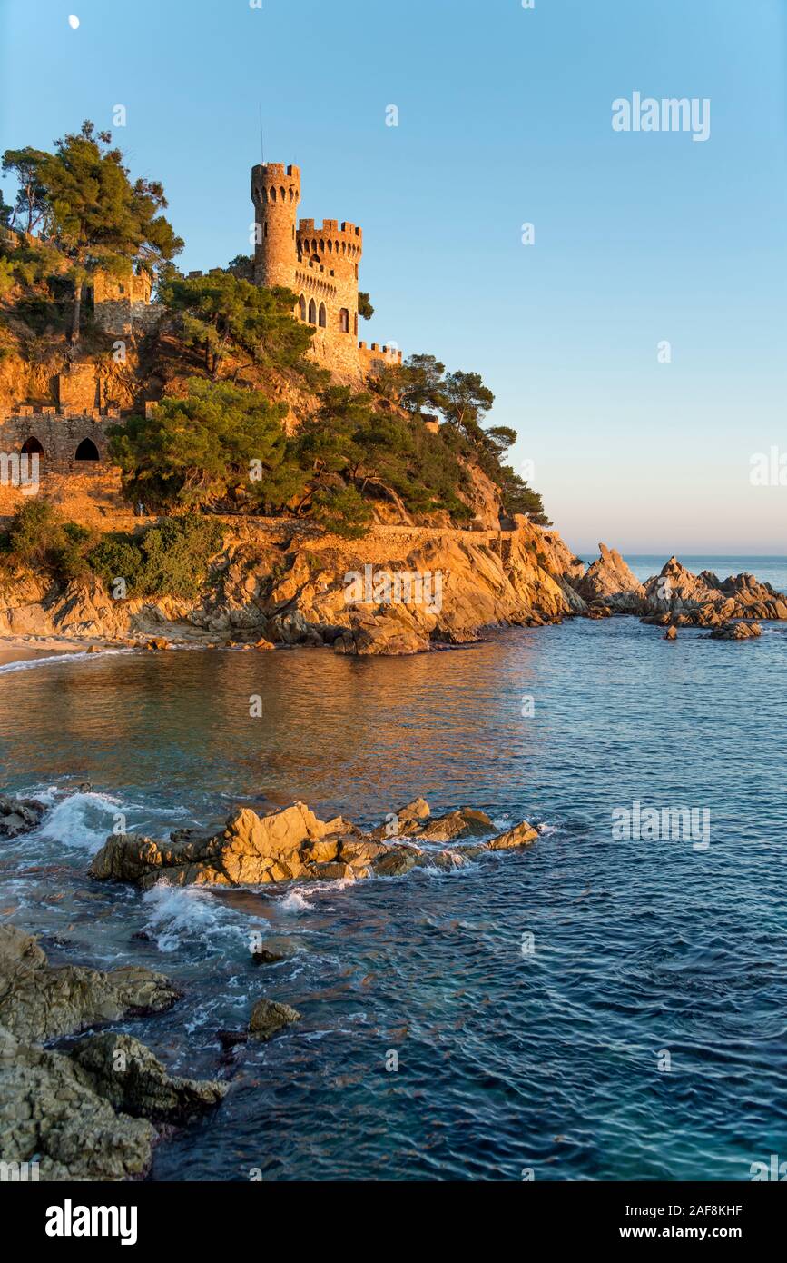 D'EN PLAJA CASTELLO (©ISIDOR BOSCH 1935) Sa Caleta Beach lloret de mar Costa Brava Catalogna SPAGNA Foto Stock