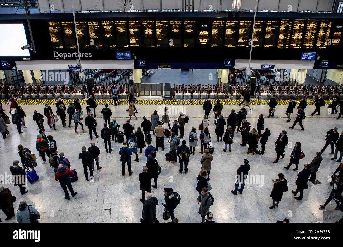 La stazione di Waterloo, concourse, Londra, Regno Unito Foto Stock
