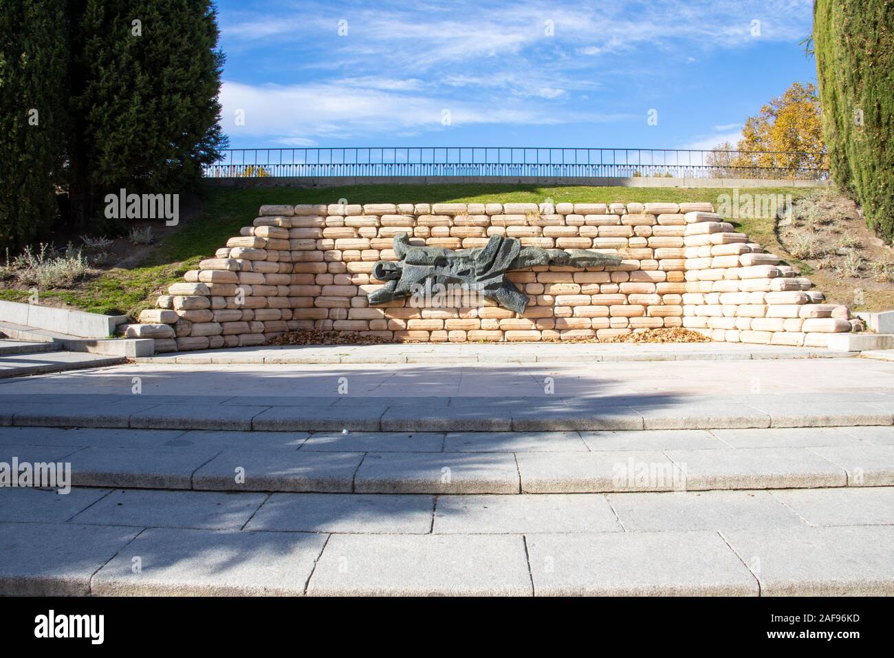 Monumento a los Caídos en el Cuartel de la Montaña, Parque Oeste Madrid, Spagna Foto Stock