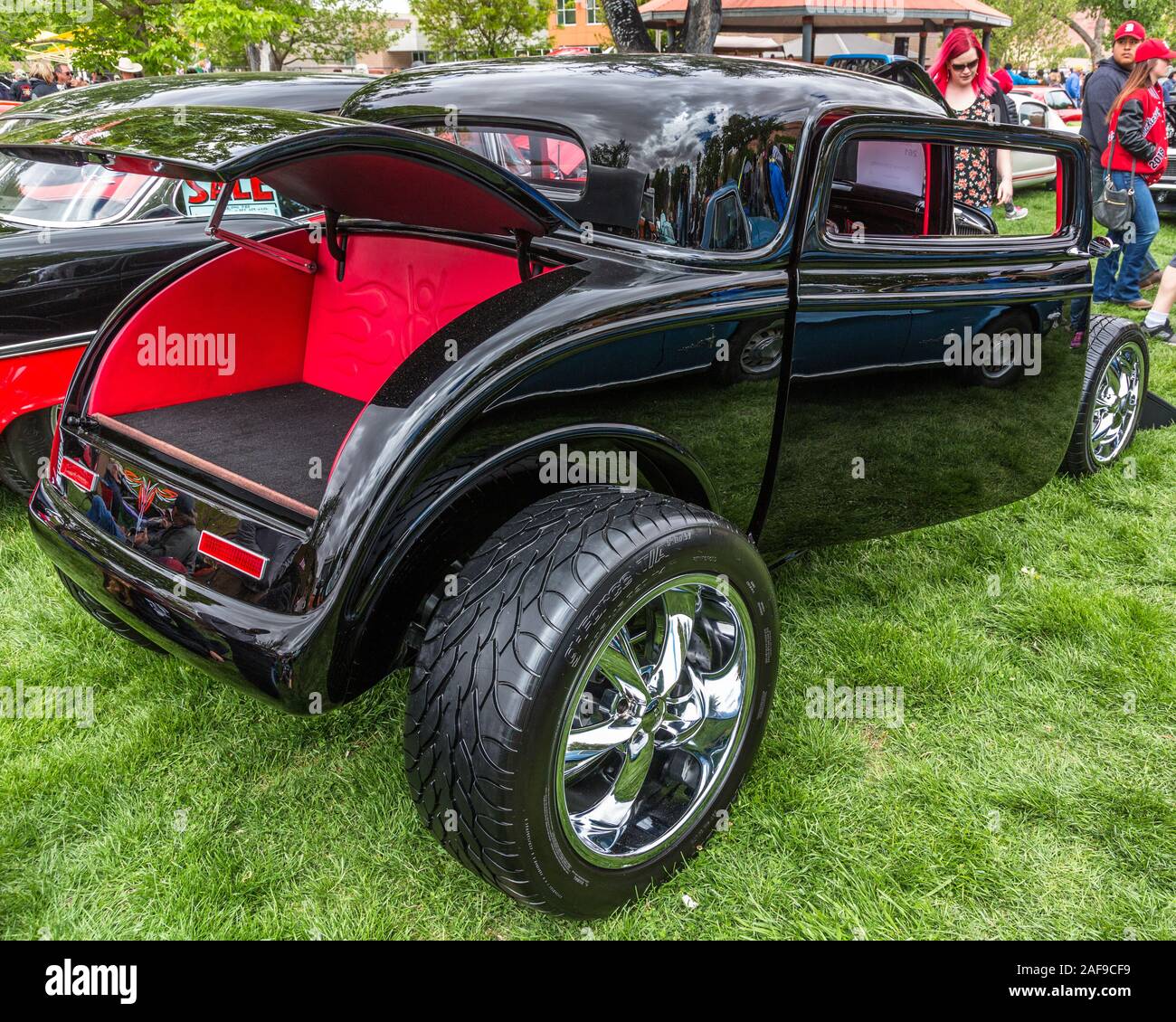 Una restaurata e modificata 1932 Ford Deuce Coupe hot rod, costruito da una Ford modello B in Moab aprile azione Car Show in Moab Utah. Foto Stock