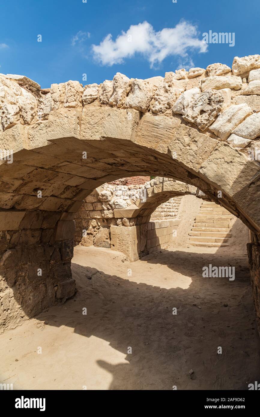 Africa, Egitto, Alessandria. Rovine del Greco metropolitana romana bagni termali e arcate. Foto Stock