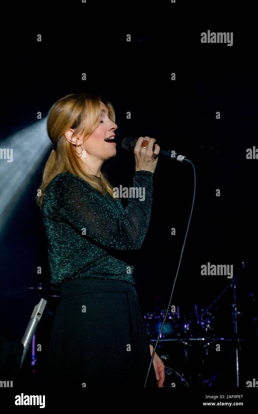 Irish Folk singer, Cara Dillon, concerto, Skegness, Inghilterra. Foto Stock