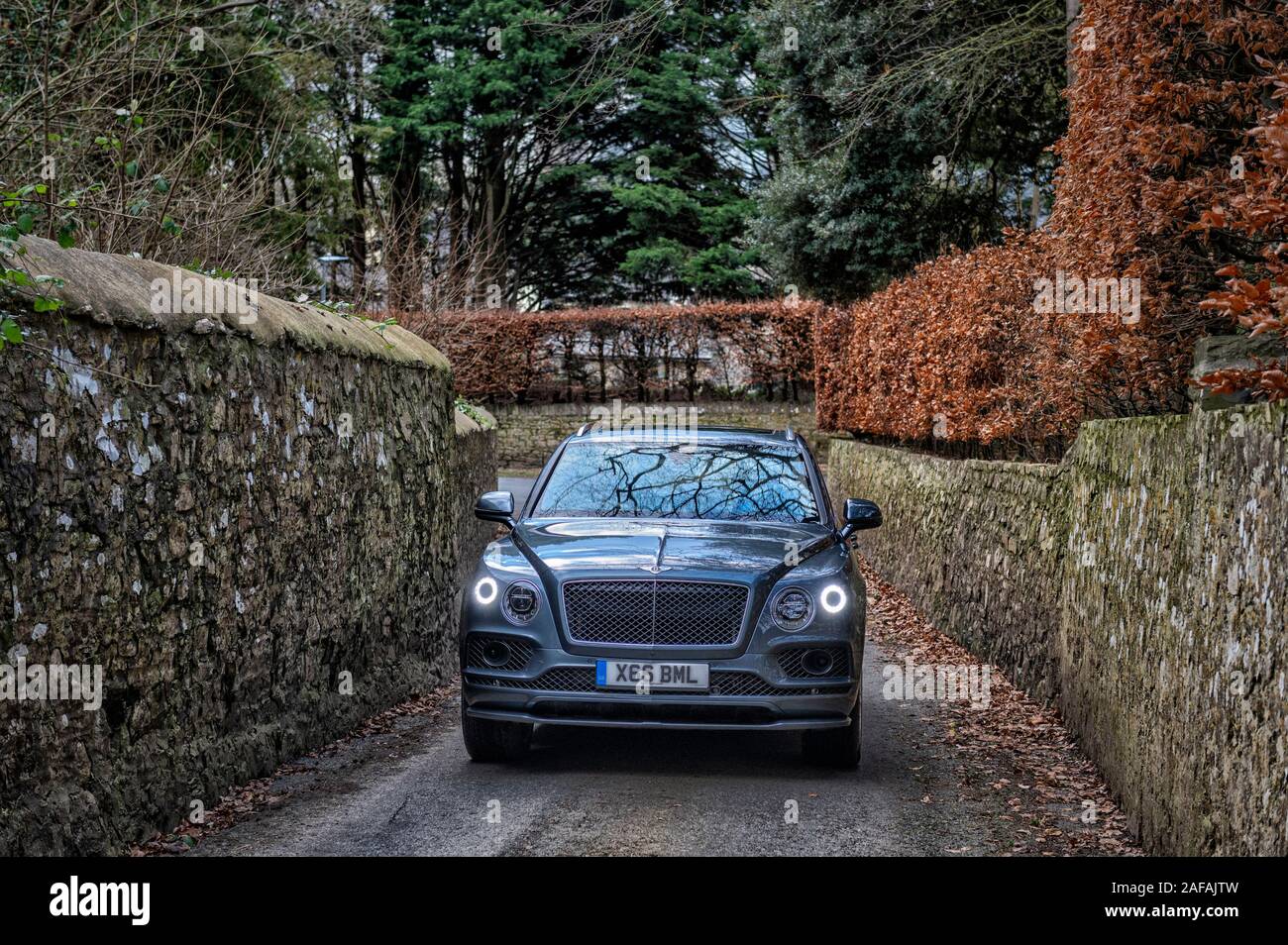 Una Bentley Bentayga velocità, 4x4 SUV i mondi più veloce di un SUV fotografato su test nella Vale of Glamorgan. Foto Stock