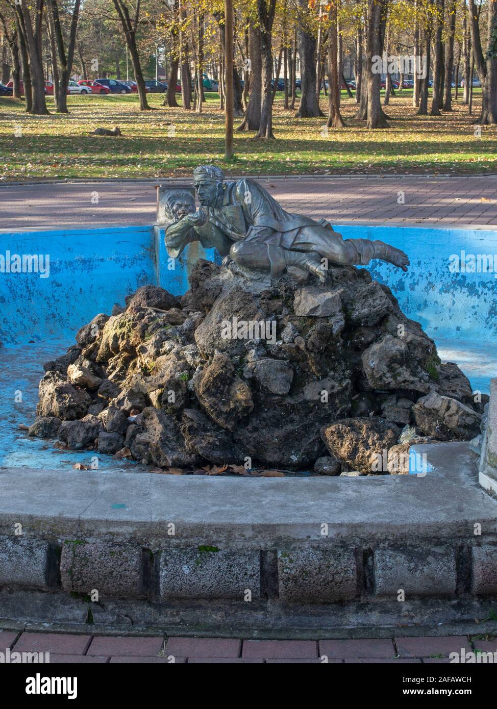 Un monumento "ferito", Kragujevac, Serbia Foto Stock