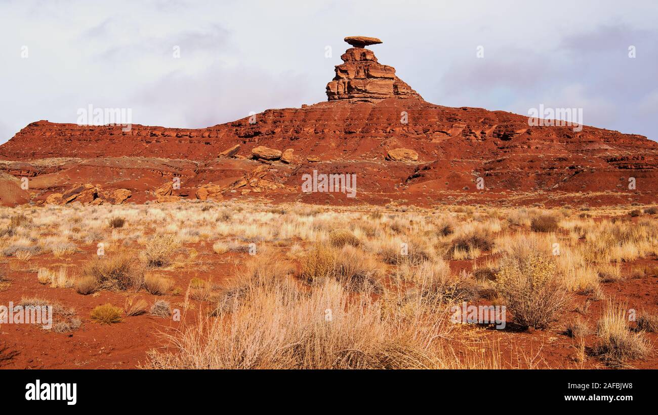 Mexican Hat Rock Formazione in San Juan County, Utah, Stati Uniti d'America Foto Stock