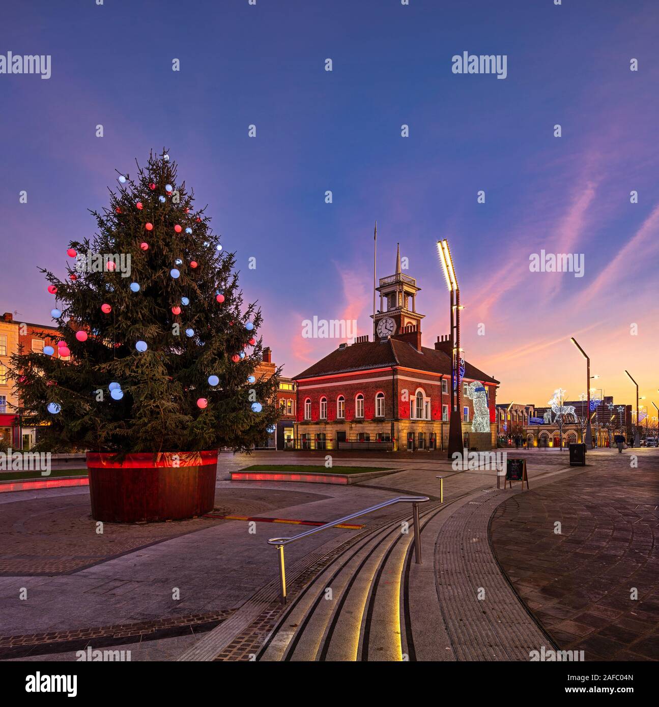 Le luci di Natale al crepuscolo in Stockton-on-Tees, Stockton on Tees, England, Regno Unito Foto Stock