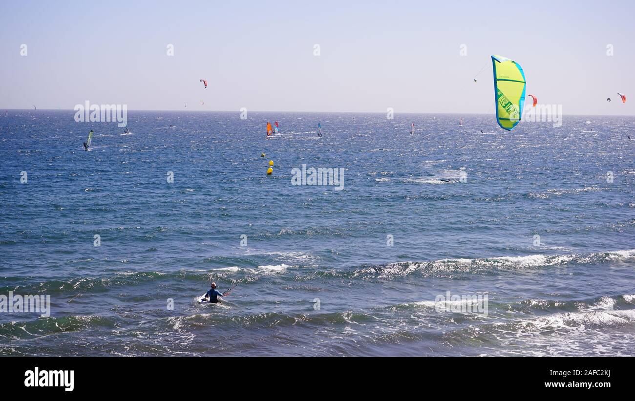 El Medano Tenerife Isole Canarie Spagna. Un Kite windsurf paradise. Foto Stock