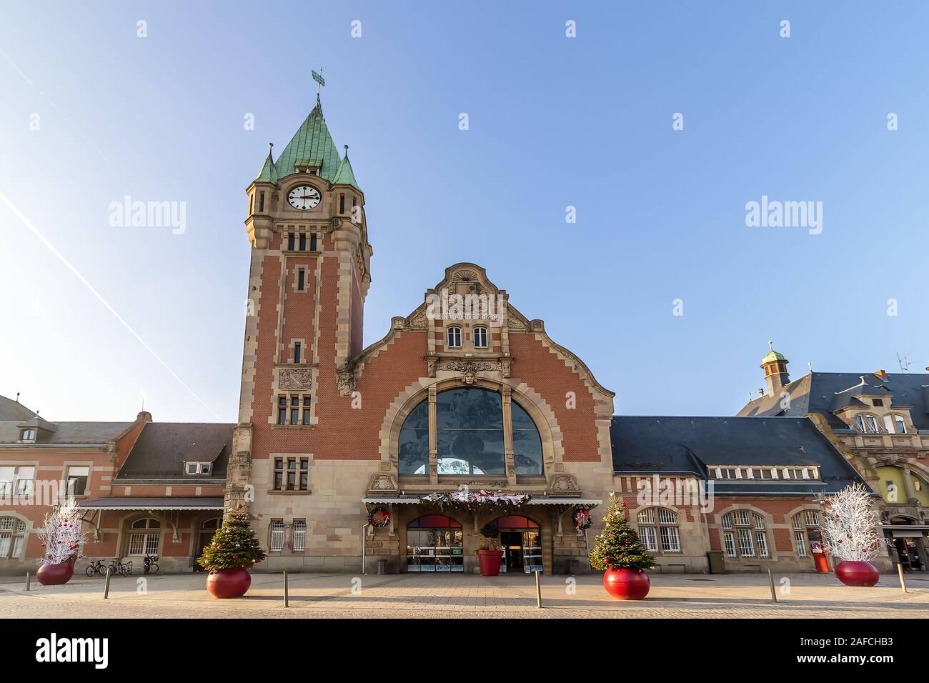 La stazione ferroviaria si trova a Colmar, Alsazia, Francia. Foto Stock