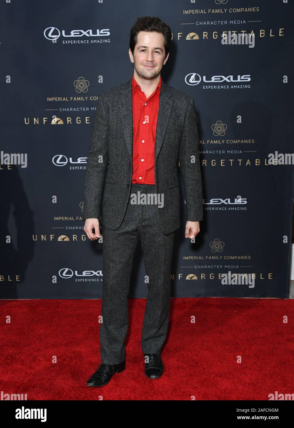 14 Dicembre 2019 - Beverly Hills, la California - Michael Angarano. Gala Unforgetttable 2019 tenutosi presso il Beverly Hilton Hotel. Photo credit: Birdie Thompson/AdMedia /MediaPunch Foto Stock