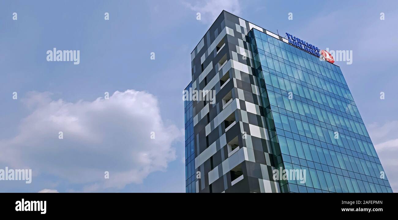 Chisinau in Moldova - Aprile 21, 2019. Turkish Airlines edificio agenzia l ufficio della compagnia aerea Foto Stock