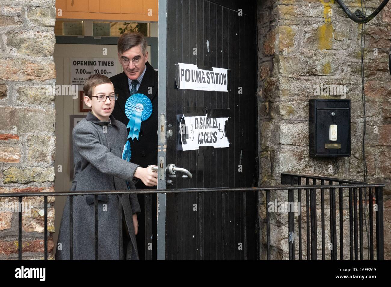 West Harptree Memorial Hall, West Harptree, Somerset, Regno Unito. Il 12 dicembre 2019. Giacobbe Rees-Mogg, conservatori MPfor North East Somerset Foto Stock