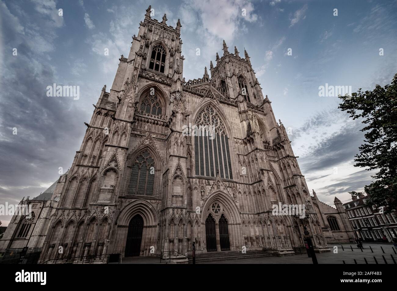 Il fronte ovest di York Minster e York, Regno Unito Foto Stock