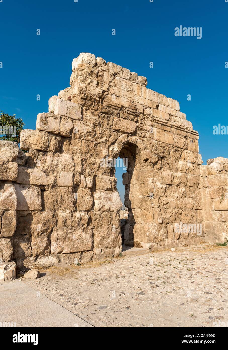 Udienza (Iwan) e il trono Camera, Umayyad Palace, la cittadella di Amman, Giordania Foto Stock