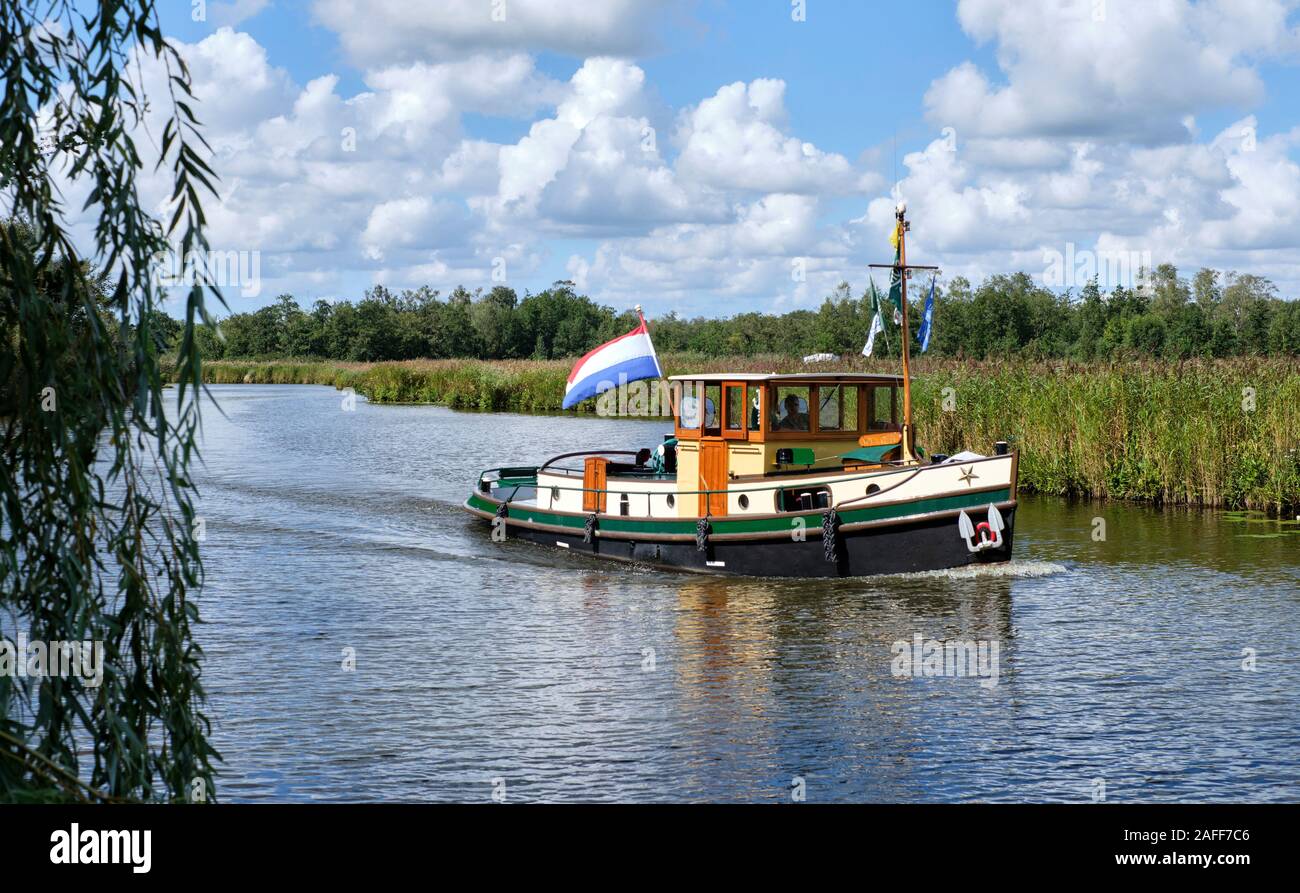 Attività ricreative in acqua a Woerdense Verlaat, Utrecht, Paesi Bassi. Foto Stock