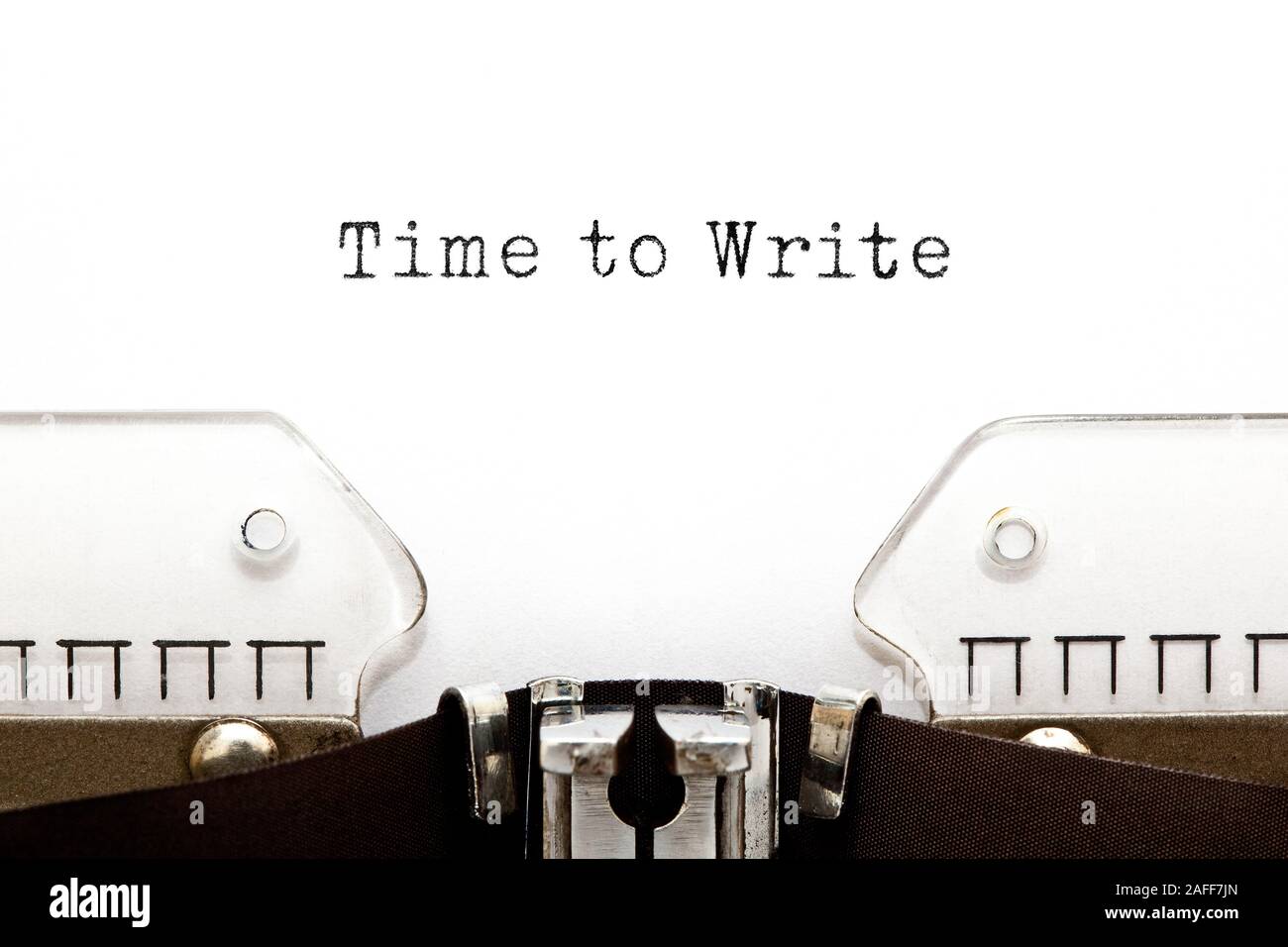 Tempo di testo per scrivere digitato sulla macchina da scrivere vintage. Foto Stock