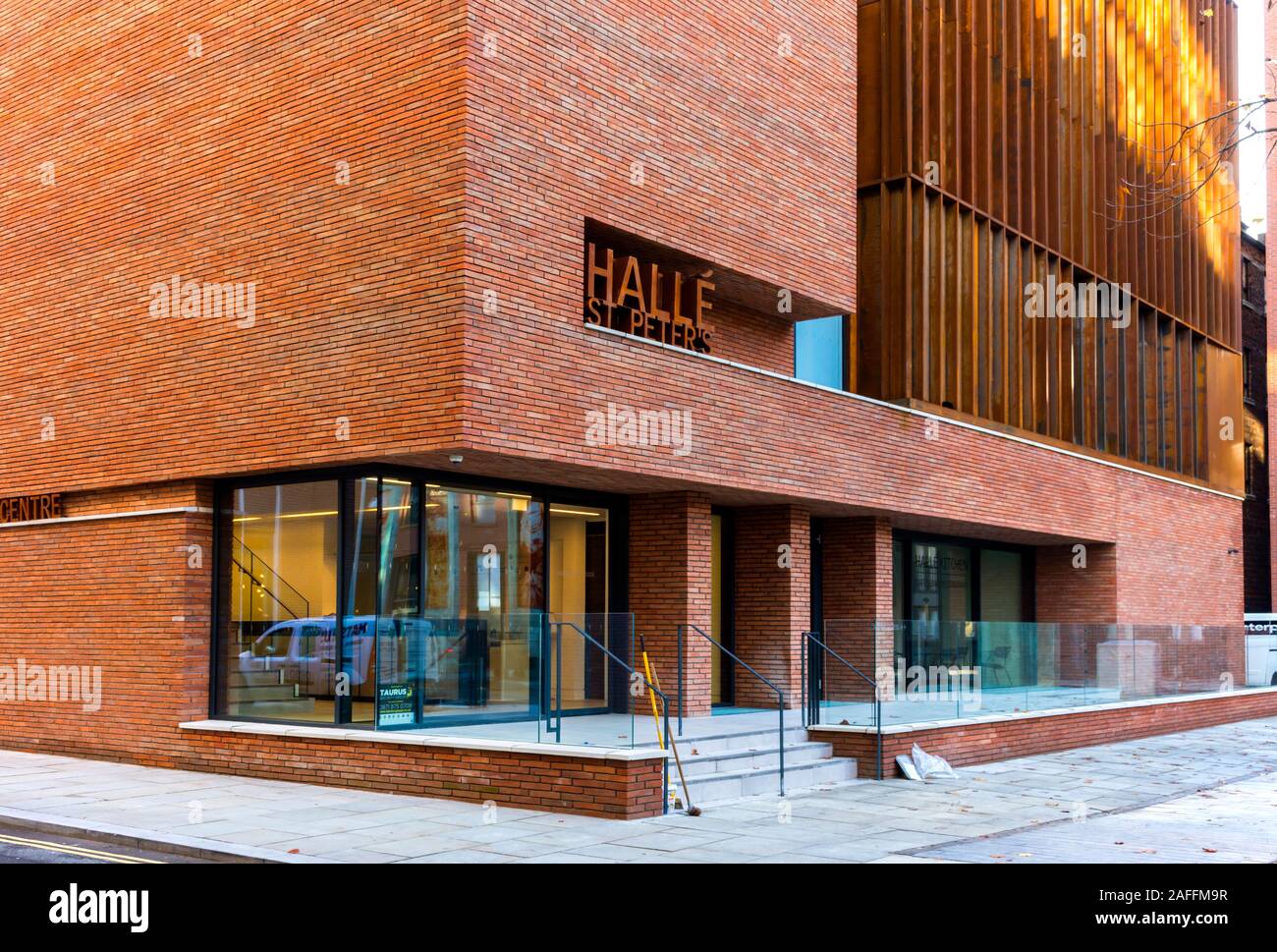 Il Centro Oglesby estensione a Hallé San Pietro (Stephenson Studio 2019), la camera di taglio quadrato, Ancoats, Manchester, Inghilterra, Regno Unito Foto Stock