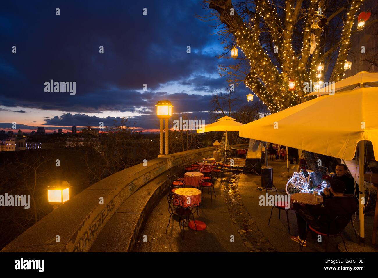 Popolare passeggiata Strossmayer durante l Avvento in città Zagreb, Croazia Foto Stock