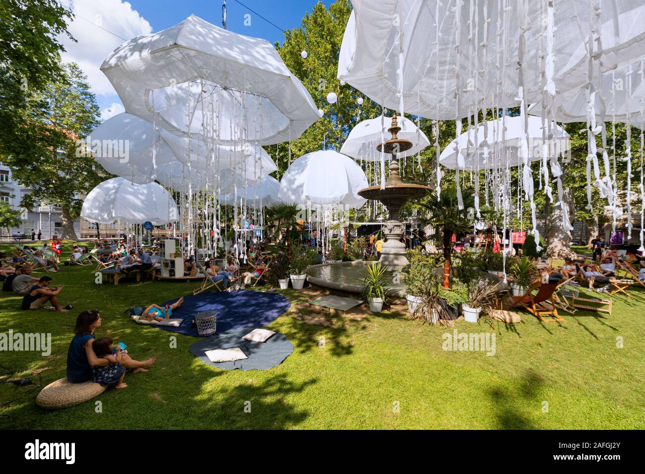 Decorazione d'arte nel parco Zrinjevac nel centro della città di Zagreb, Croazia Foto Stock
