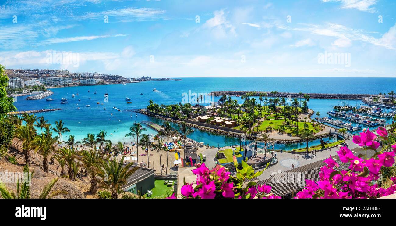 Paesaggio con Anfi beach e resort, Gran Canaria, Spagna Foto Stock