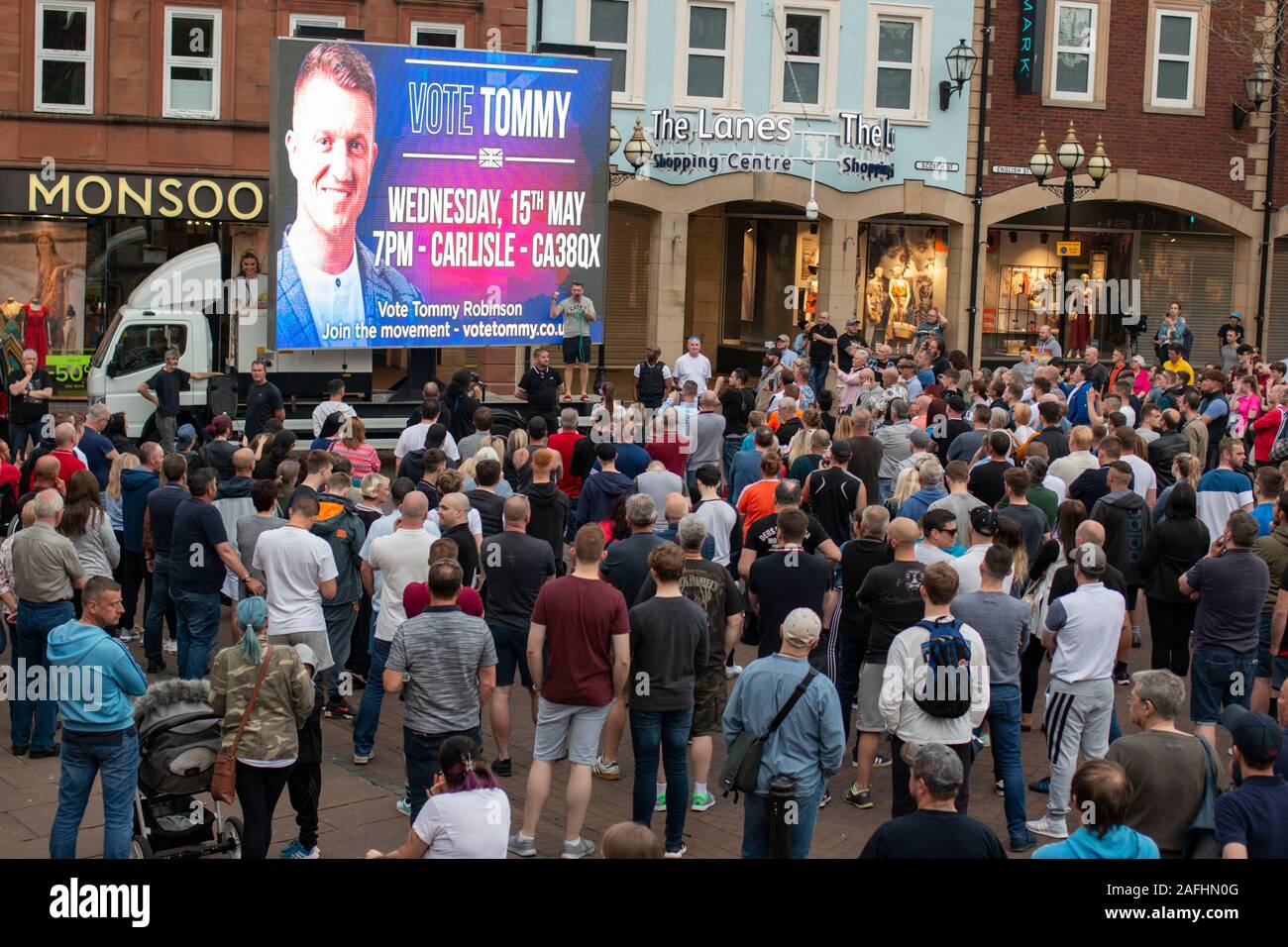 Carlisle Tommy Robinson Talk Foto Stock