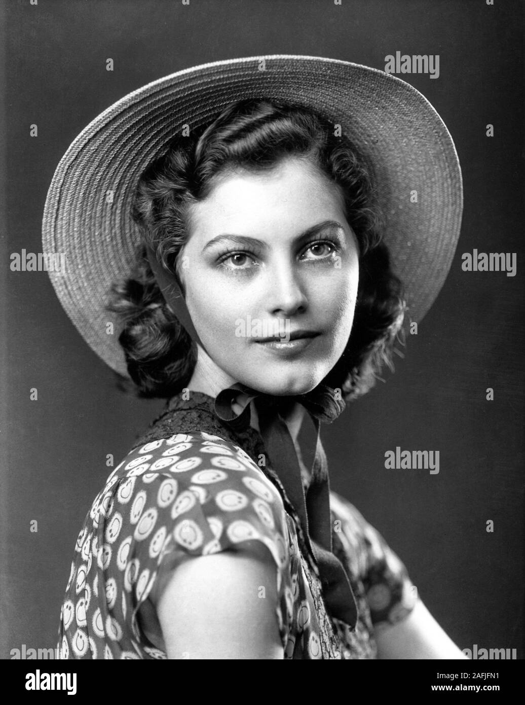 Ava Gardner, 1941 La foto scattata da Larry Tarr in New York che alla fine ha portato a una schermata test con MGM Foto Stock