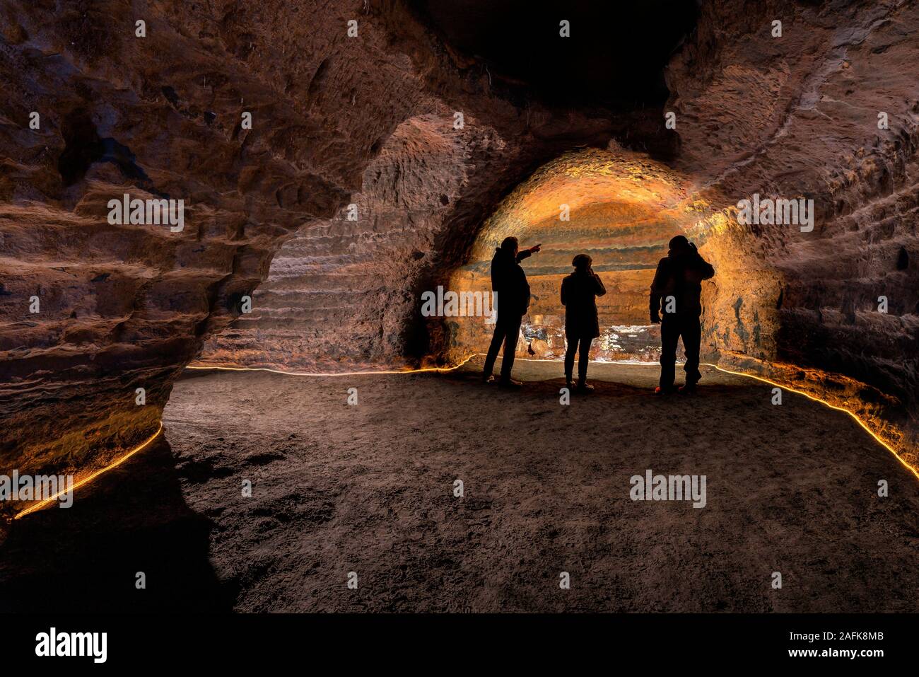 Grotte di Hella, Islanda. L'uomo ha fatto le grotte, potrebbero essere realizzati dai Celti che abitavano in Islanda prima che il funzionario Norse insediamento, la fine del IX secolo. Foto Stock