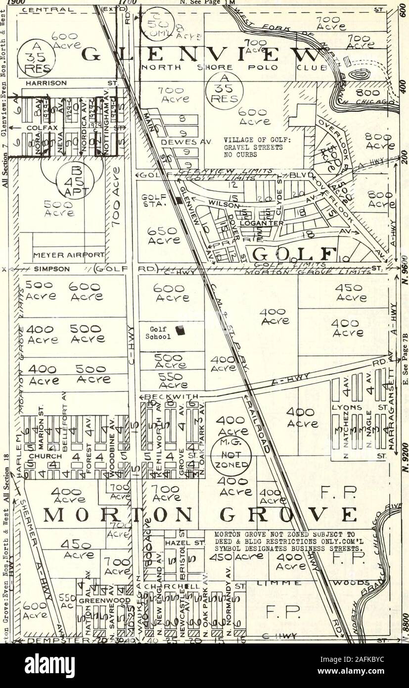 . Olcott la terra valori blue book of Chicago. { { { 1600 vedere 26 Classe 7-9-10-11- 4merHWi Sec 35 Classe 7-9-10-11-AinerSwi Sec 25 Classe 4-7-9-AniBr S. Vedere pagina 12 900 EVAN SOO -10-11-AmerSec 35 Classe 7-9-lG-ll-Araer 7A  QLCOTTS Terra Valori & ZONING 1936 1900 1700 T. 41 N.-R. 13 E. N. vedere pagina . CEMTF=&lt;A1  ^PEMPi ^A^t ®  ^S. Vedere Pagil2D più Vao-Amer Ej^ 3eo 7 Farms-Restrioted. Sub-Cl ^W.7200 W| Seo 7 Fen Classe Seo HWi 18 Carrello Farms-Vac Subs SwJ Soo 18 Vao Case Subs-Road W.6400 9-10-Gravel Sta NEi Seo 18 Carrello Farms-Vao SubSeJ Seo 18 Foresta OLCOTTS Pposerve Terra Valori & ZONING 1936 7B T, 41 Foto Stock