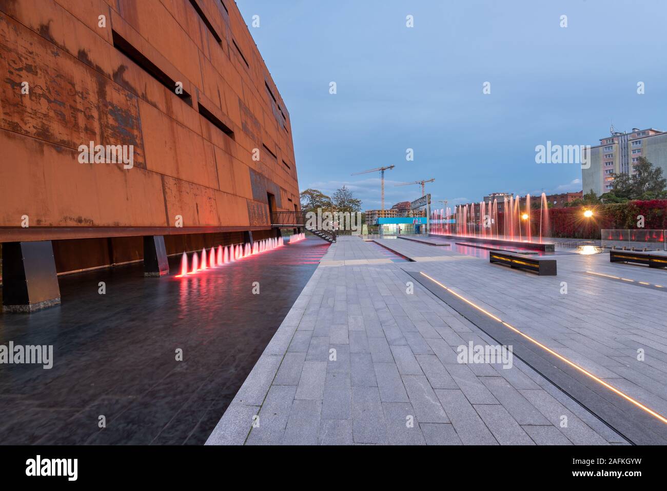 Gdansk, Polonia - 2 Ottobre 2016: Costruzione della solidarietà europea centro (ECS) - museo che commemora la rivoluzione di solidarietà e la caduta di commun Foto Stock