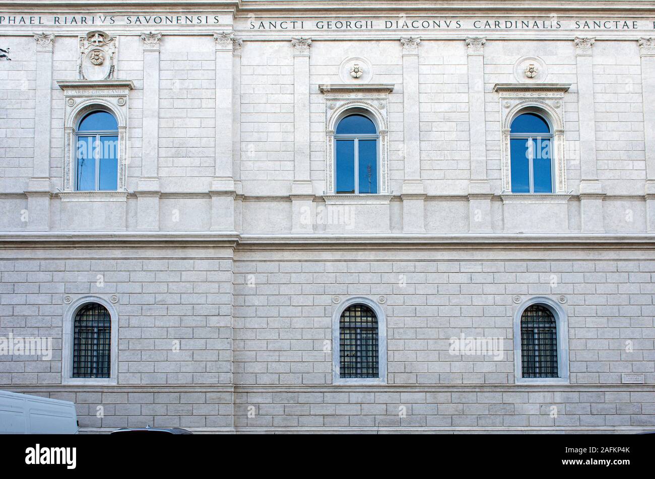 Italia Lazio Roma - Palazzo della Cancelleria - restaurato - Italia Lazio Roma - Palazzo della Cancelleria - ripristinato - Lato Piazza della Cancelleria Foto Stock