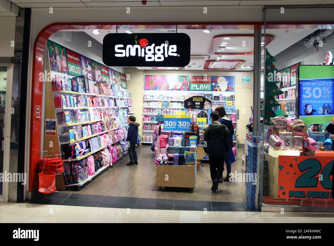 Fermo Smiggle shop situato in Epsom Ashley Centro commerciale, EPSOM SURREY, 2019 Foto Stock