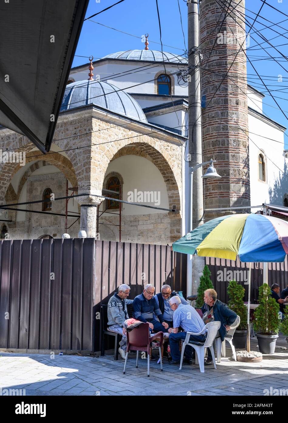Carte da gioco dalla moschea del bazaar a Pec (Peja) nella Repubblica del Kosovo nei Balcani centrali. Foto Stock