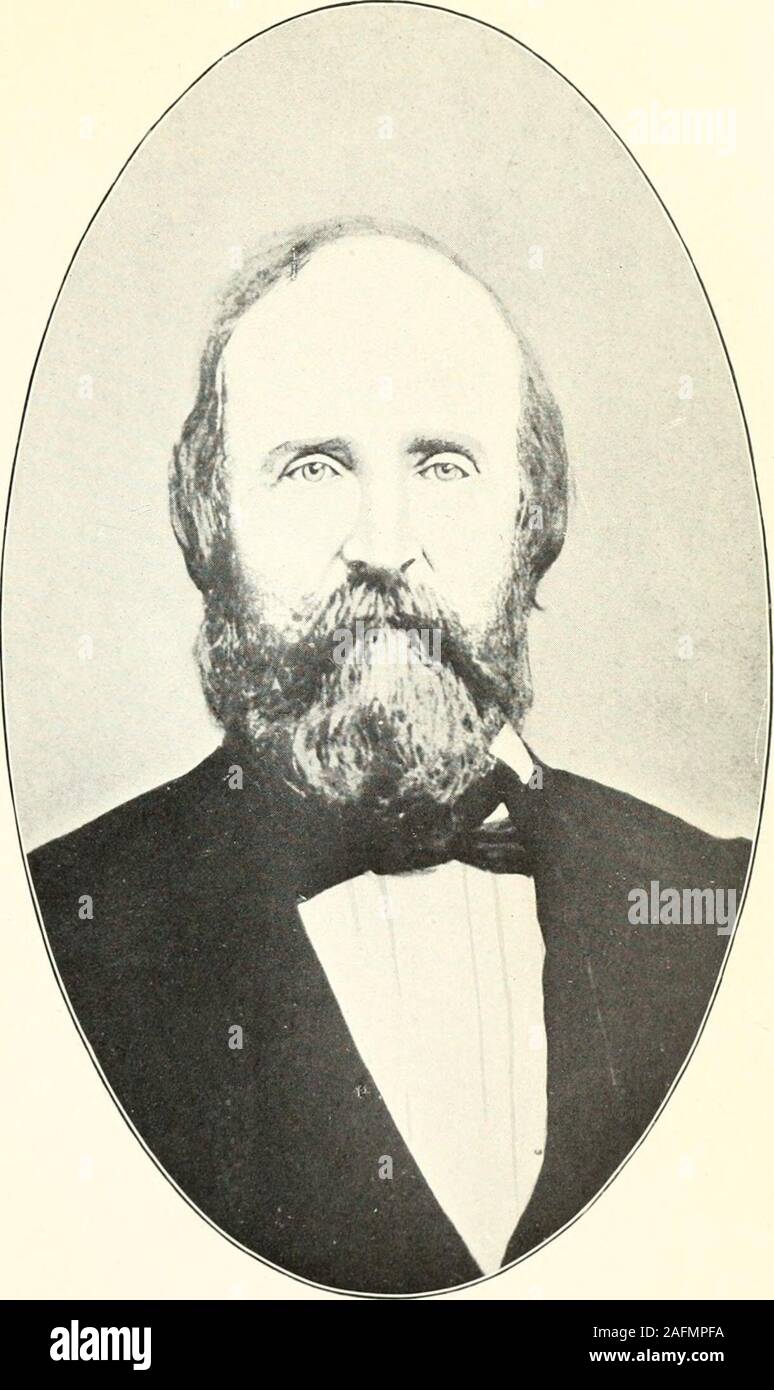 . Marcus Whitman, pathfinder e patriota. thatwinter se non fosse stato che il pericolo pareva verygreat che il paese si sarebbe ottenuto dall'Inghilterra butwould hanno rinviato il viaggio fino a primavera. (F) A. L. Lovejoy era il dott. Whitmans viaggiare companionduring il suo viaggio in Oriente 1842-3. In seguito fu severaltimes un membro della legislatura Oregon, presidente di itsCouncil (Senato), procuratore generale del territorio, la sua ChiefJustice, Sindaco di Oregon City, e da un membro del conventionthat formata la costituzione di Oregon. Alcuni dei pioneershave fare di più per lo Stato o sono state Foto Stock
